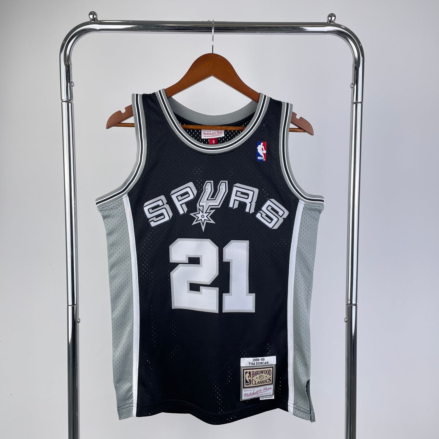 San Antonio Spurs 98/99 Tim Duncan M&N Hardwood Classic Jersey (Black)